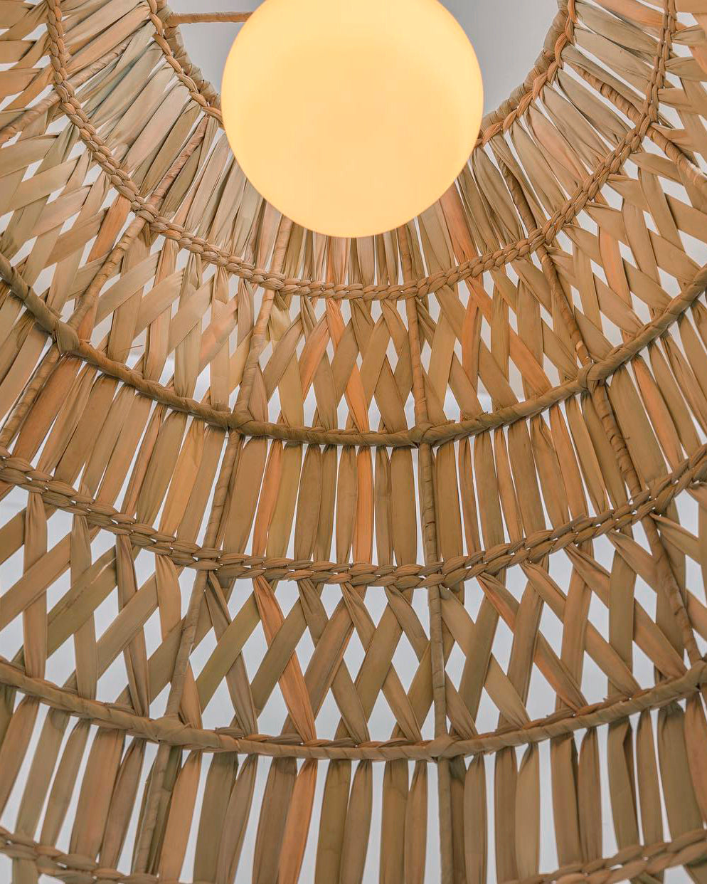 Maruata Handwoven Palm Lamp Shade